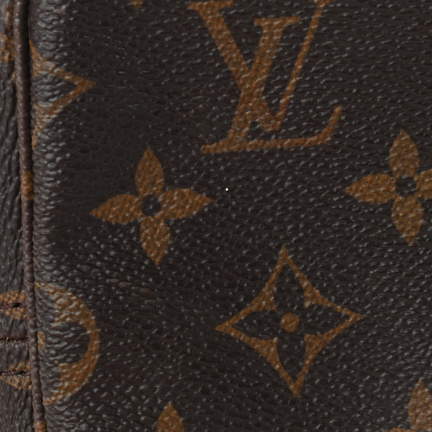 Louis Vuitton Monogram Neverfull MM 16 of 16