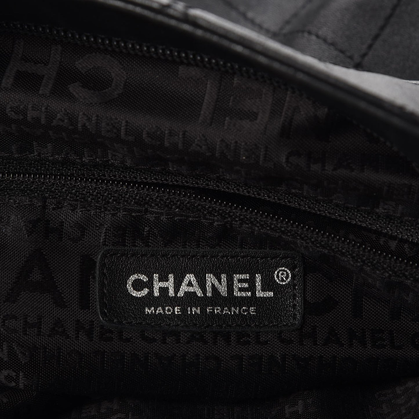 CHANELLambskinStitchedMediumUltimateSoftToteBlack
