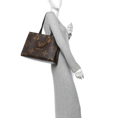 Louis Vuitton Reverse Monogram Giant Onthego MM 2 of 9