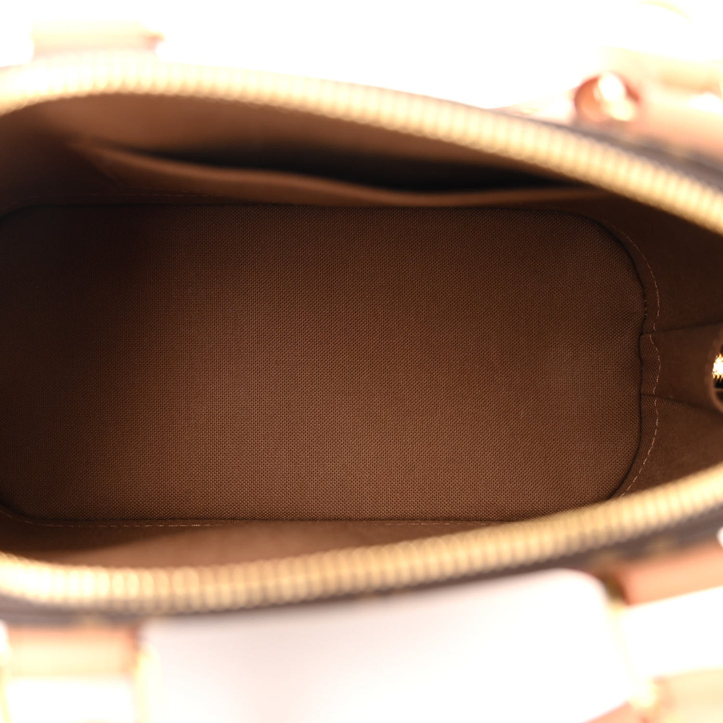 Monogram Alma BB
