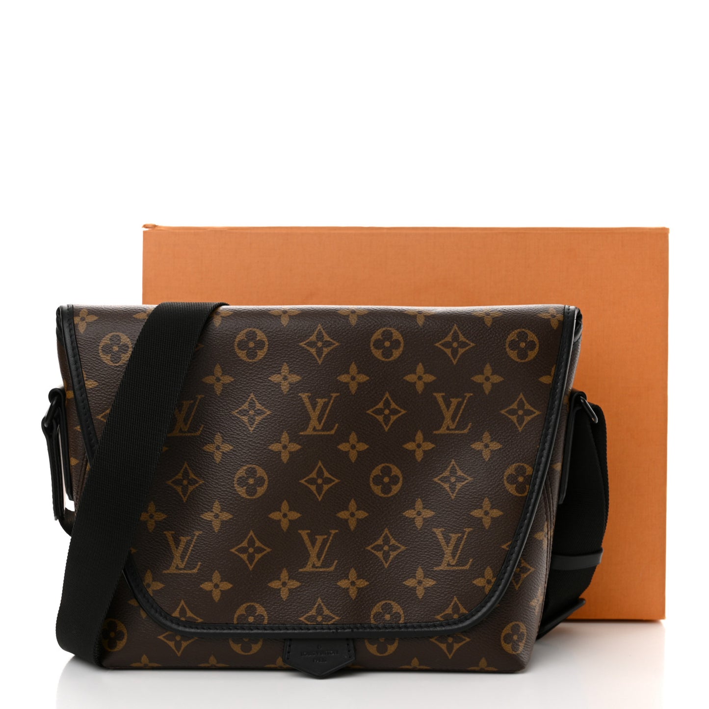 Monogram Macassar Magnetic Messenger