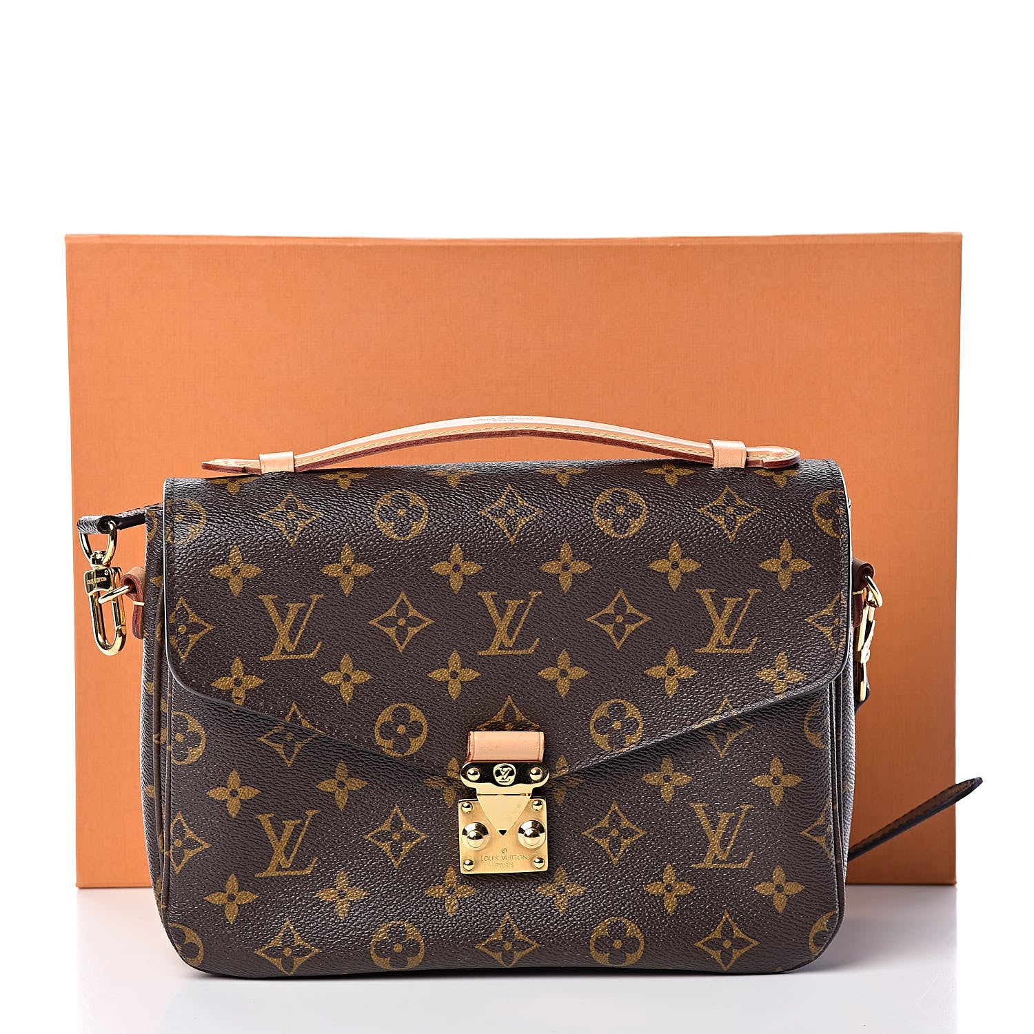 Louis Vuitton Monogram Pochette Metis 9 of 9