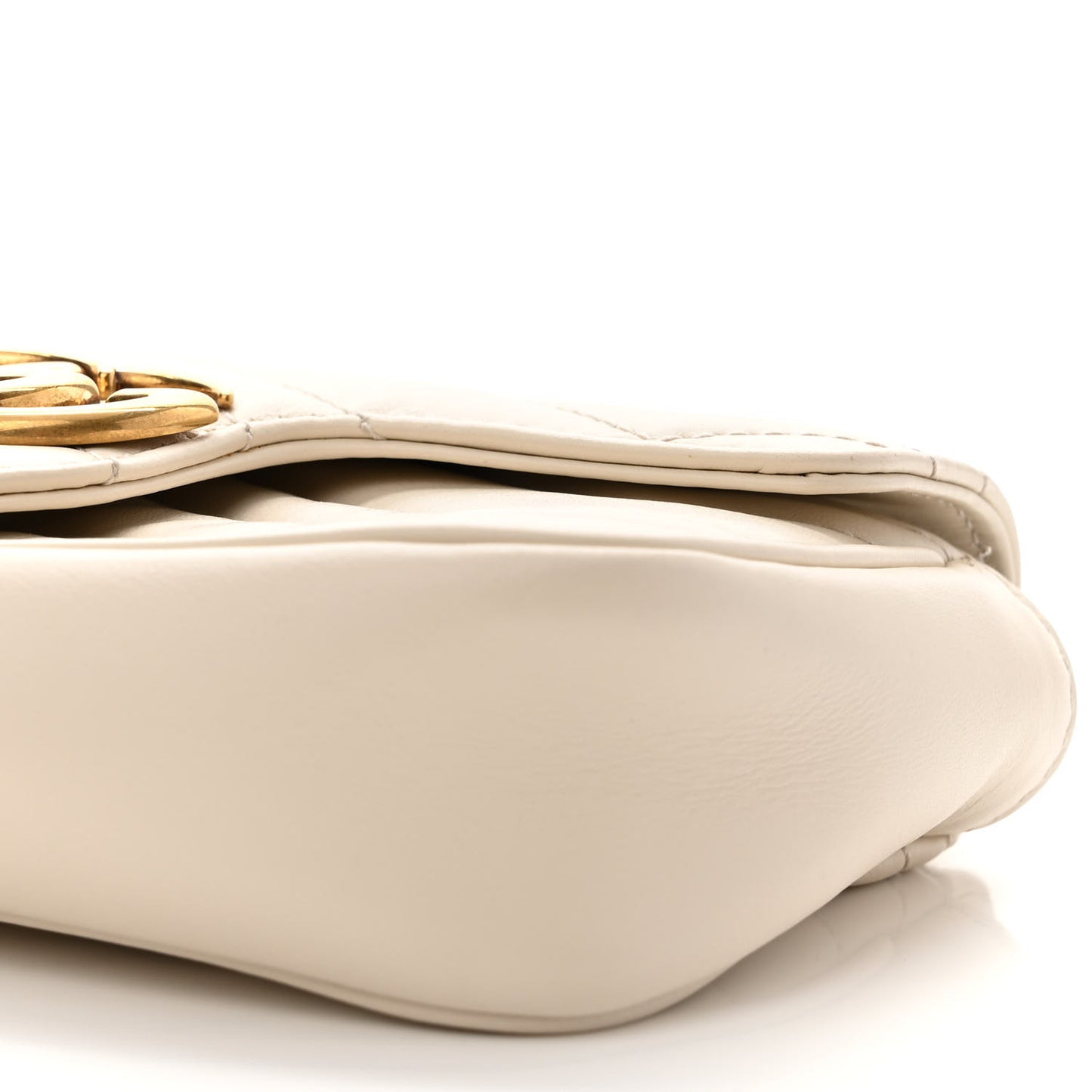 Calfskin Matelasse Super Mini GG Marmont Shoulder Bag White