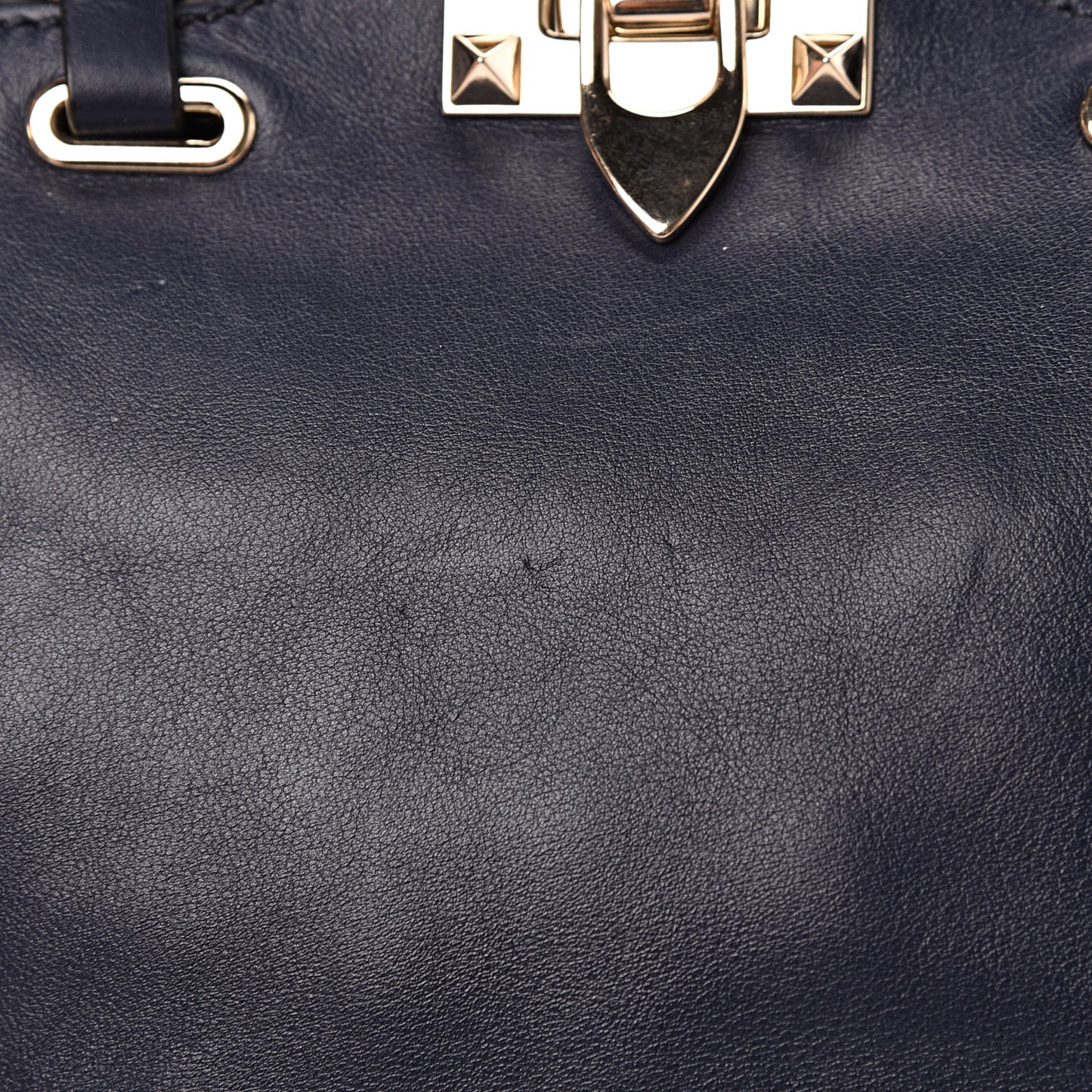 Vitello Mini Rockstud Tote Marine