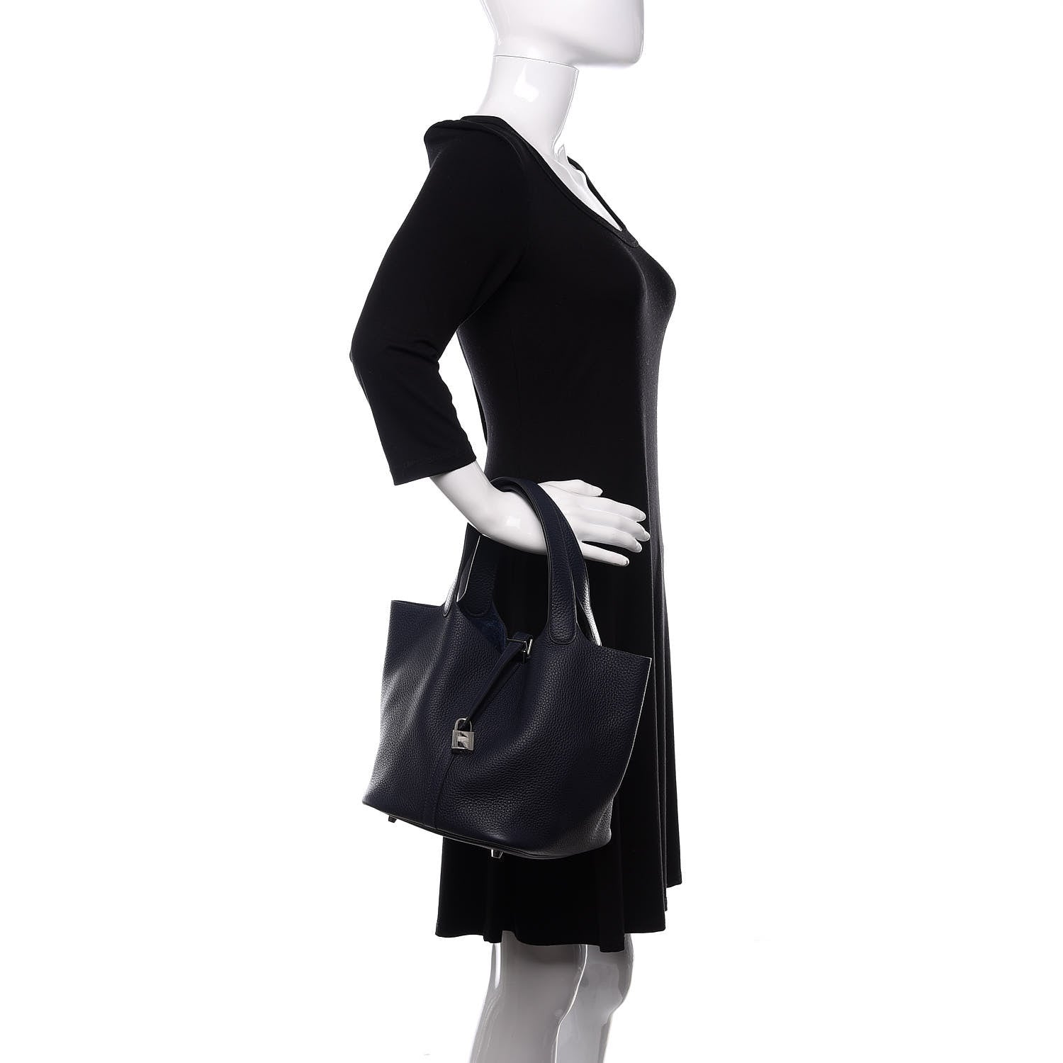 Hermes Taurillon Clemence Picotin Lock 22 MM Bleu Nuit 2 of 11