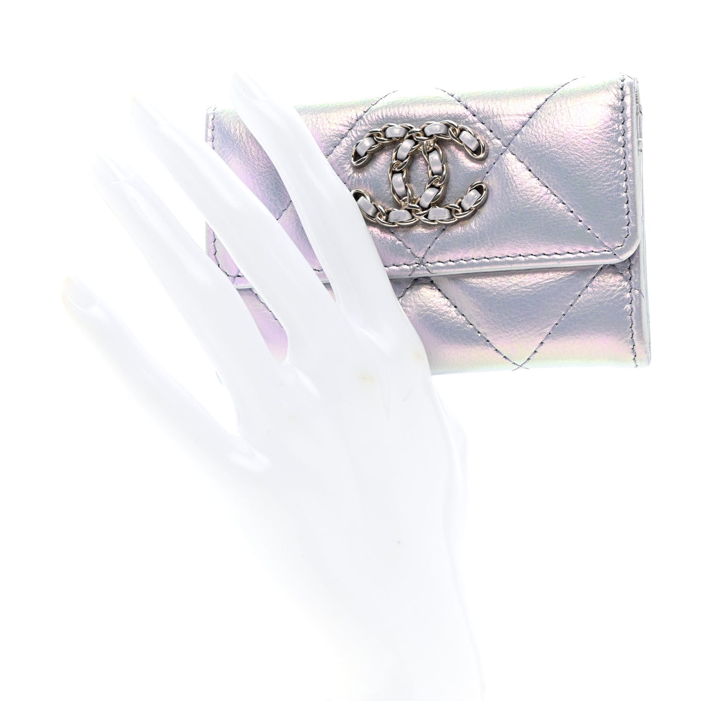 Iridescent Calfskin Quilted Chanel 19 Flap Card Holder Light Purple