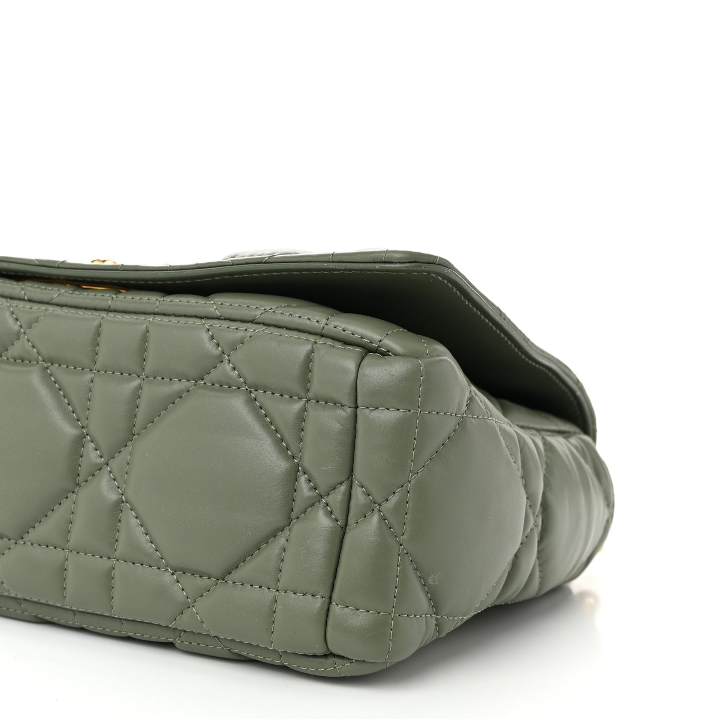 Calfskin Macrocannage Medium Caro Bag Cedar Green