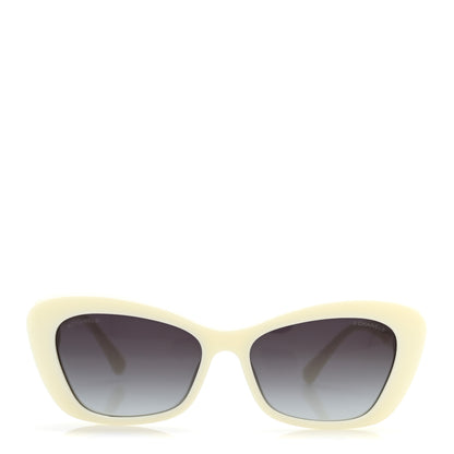 Chanel Acetate Pearl Cat Eye CC Sunglasses 5481-H White 2 of 9