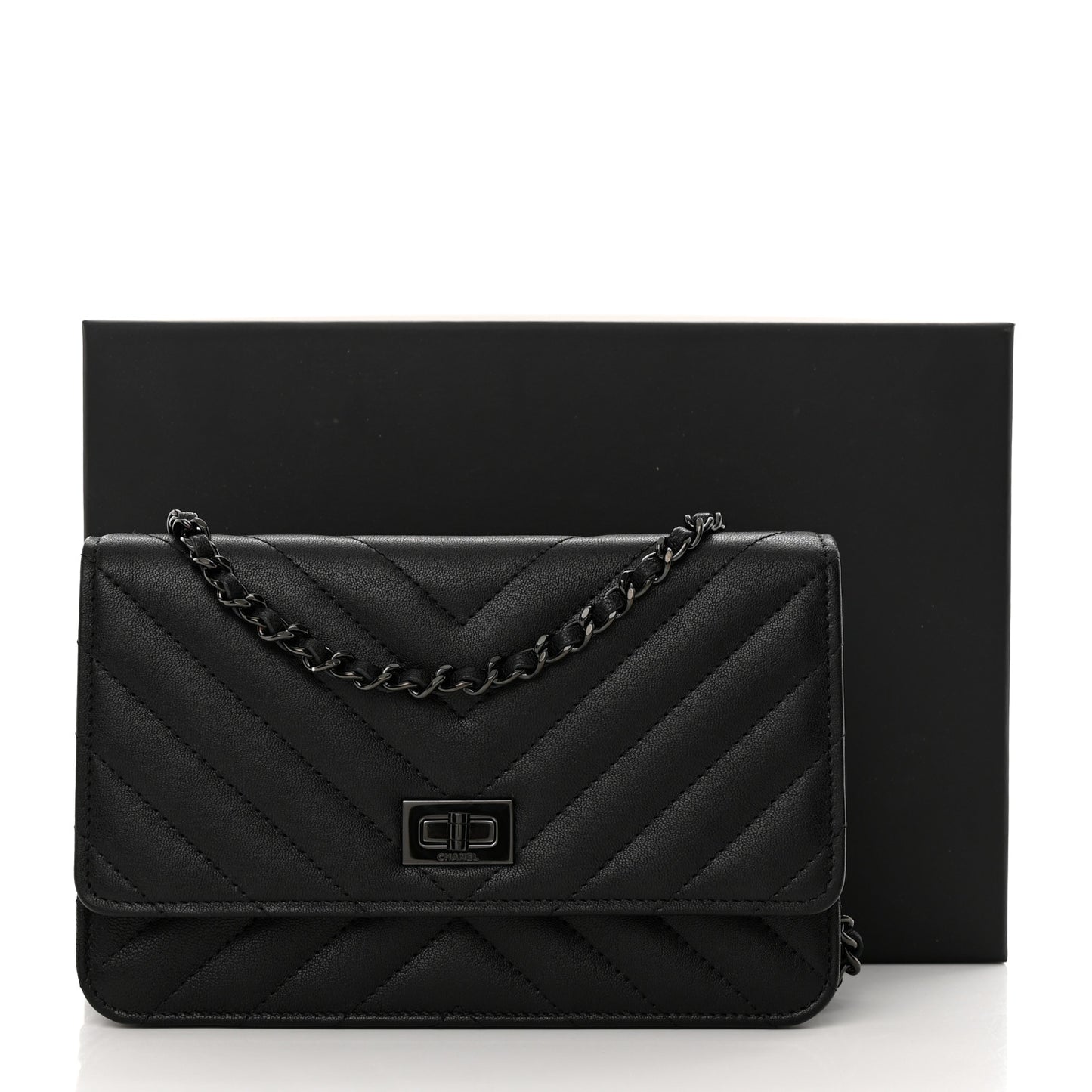 Sheepskin Chevron Reissue Wallet On Chain WOC So Black