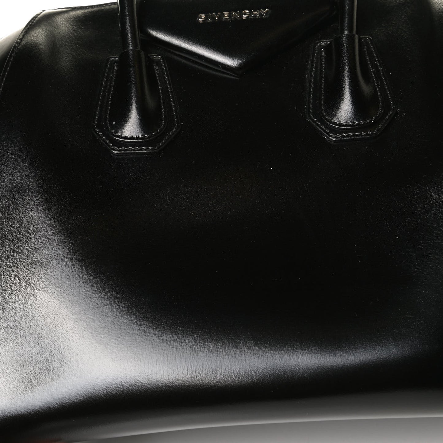 Shiny Lord Calfskin Medium Antigona Black