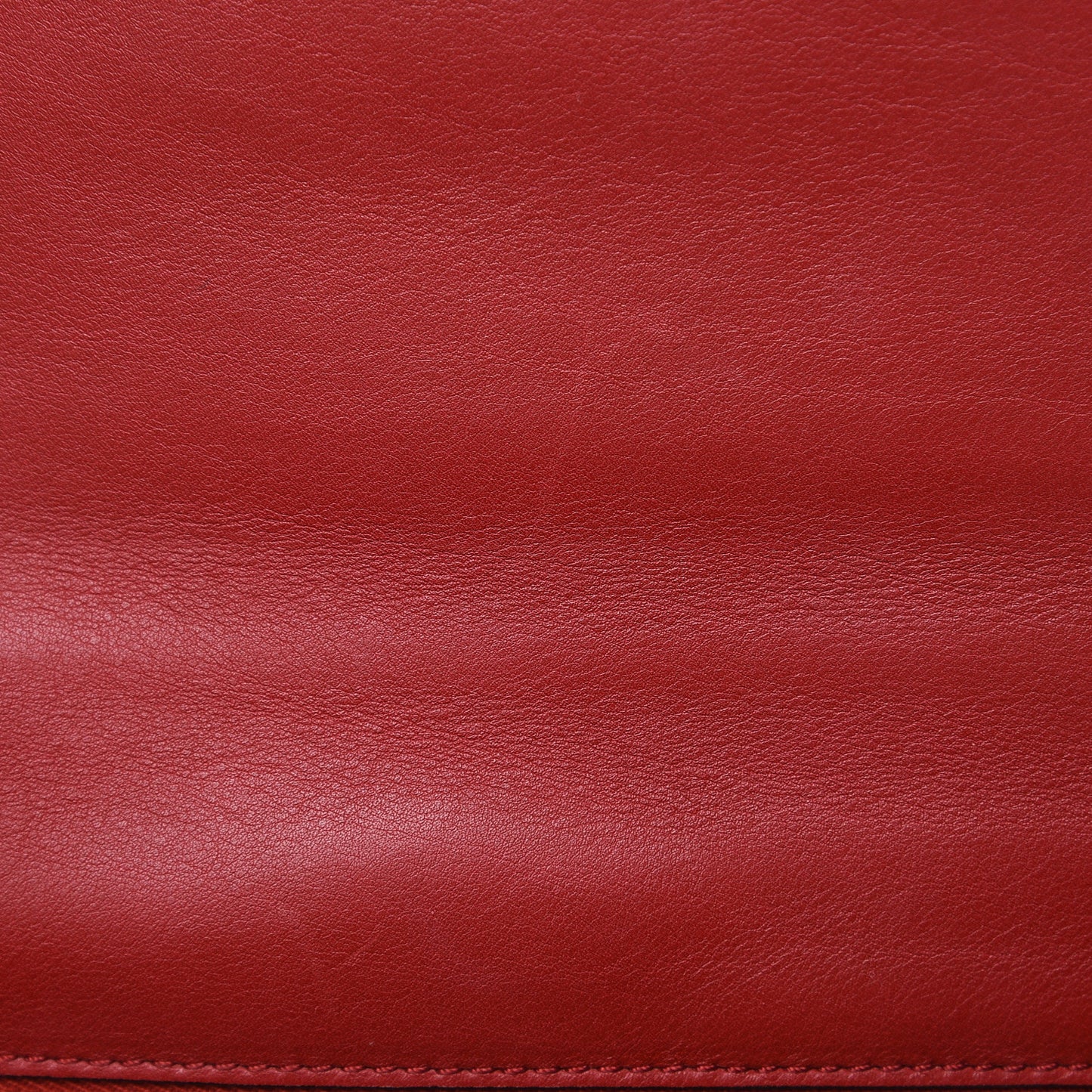 Vitello Medium Glam Lock Rockstud Flap Red