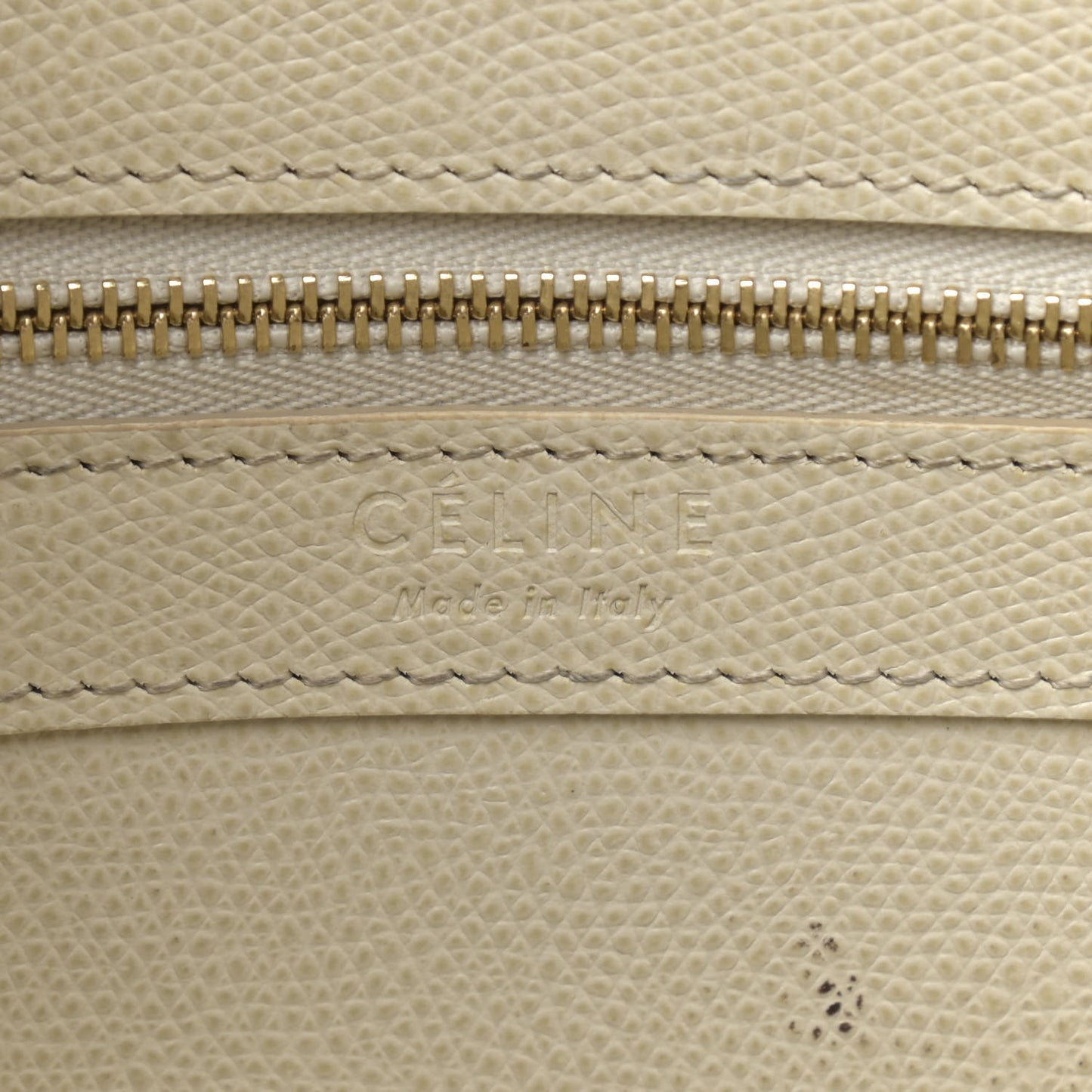 Grained Calfskin Small Vertical Cabas Cream