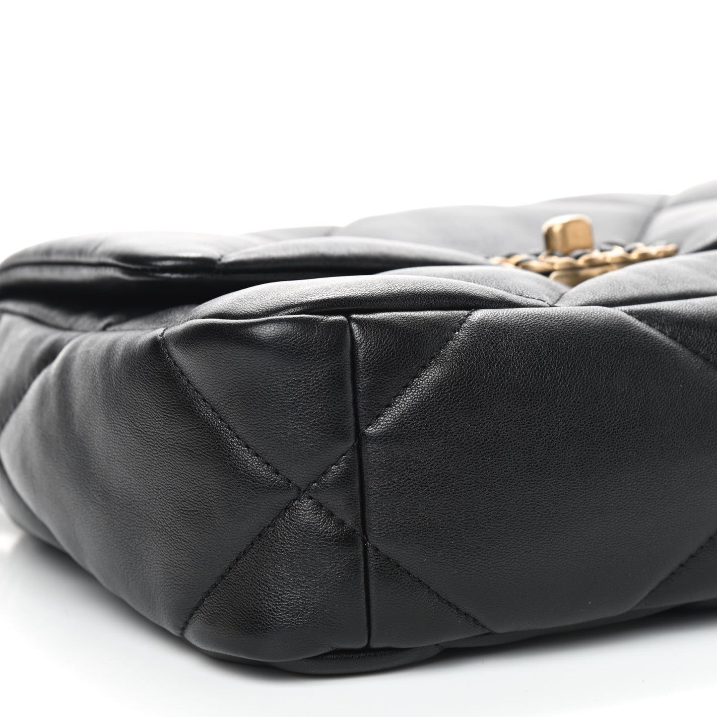 Lambskin Quilted Medium Chanel 19 Flap Black