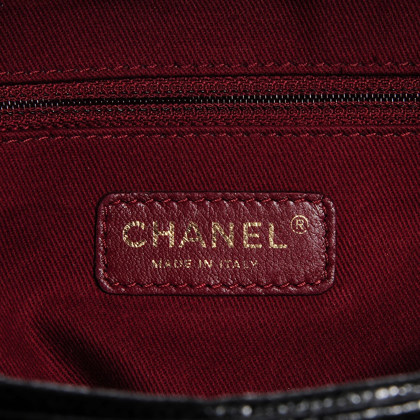 Crumpled Grained Calfskin Large Shiva Flap Black