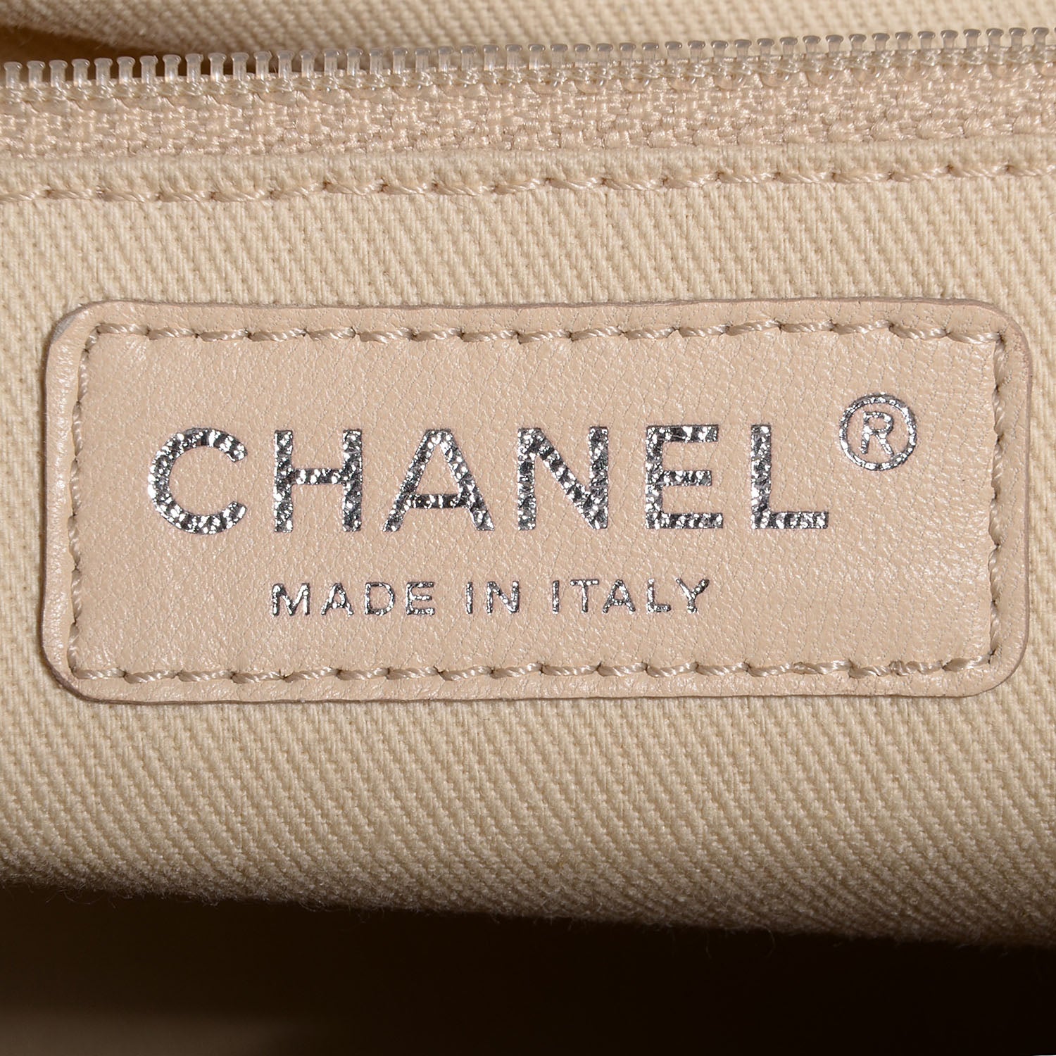 Chanel Calfskin Small Diamond Stitch Tote White 6 of 7
