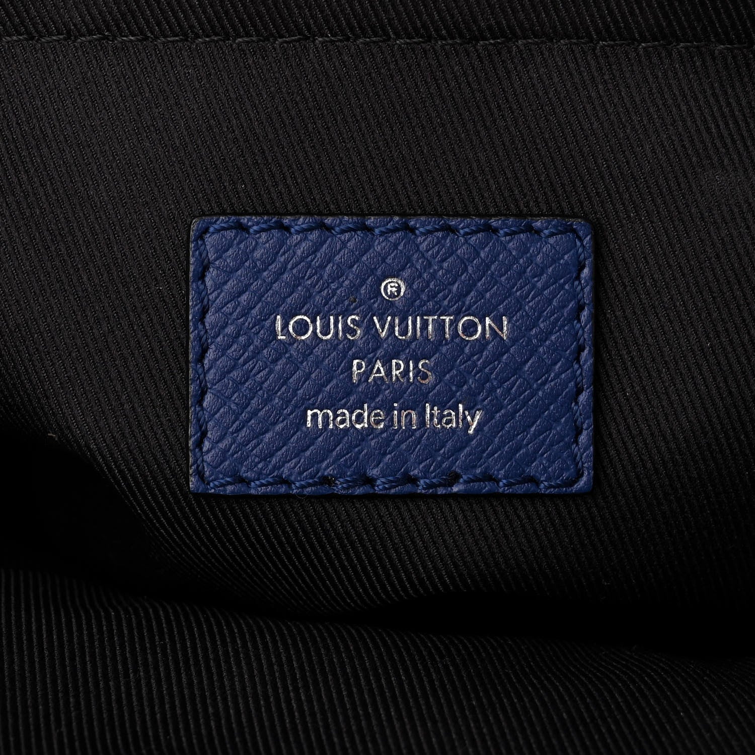 Louis Vuitton Taiga Monogram Outdoor Messenger Cobalt 6 of 10