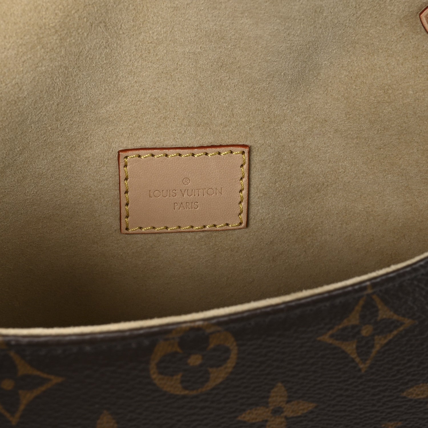 Louis Vuitton Monogram Saumur BB 6 of 9