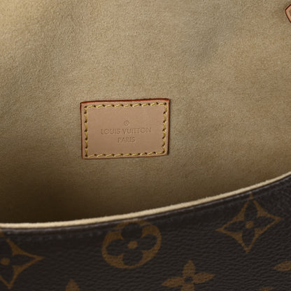 Louis Vuitton Monogram Saumur BB 6 of 9