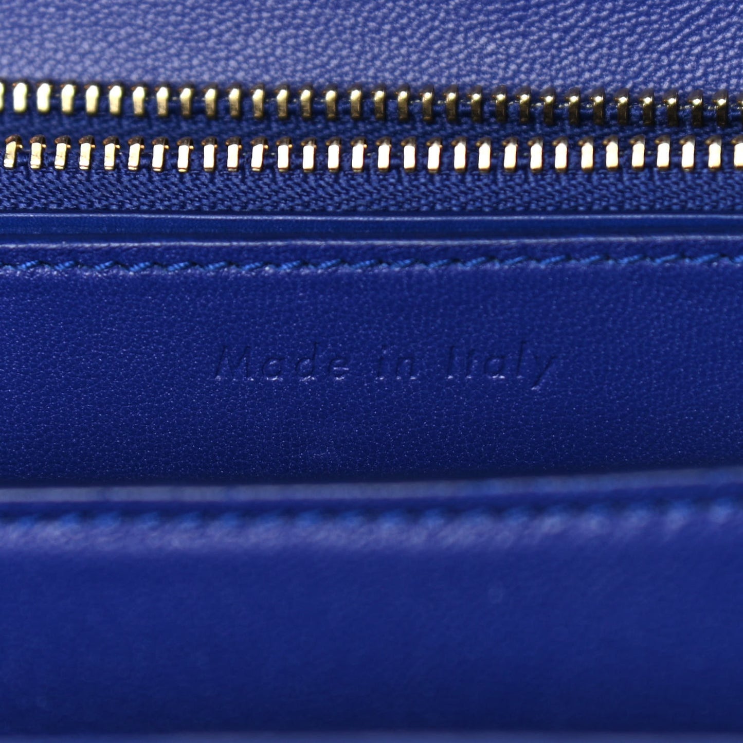 Box Calfskin Medium Classic Box Flap Bag Indigo