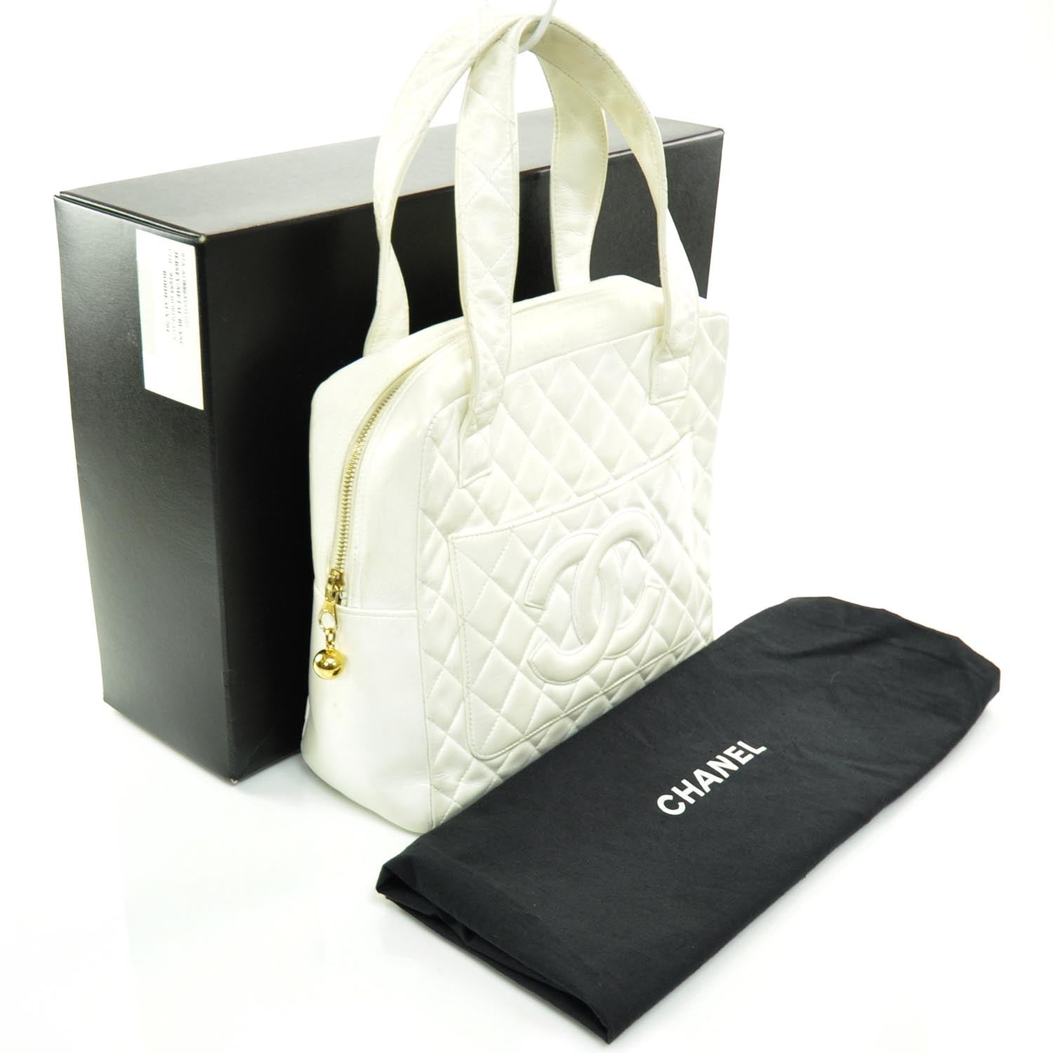 Chanel Lambskin Quilted CC Handbag White 3 of 9