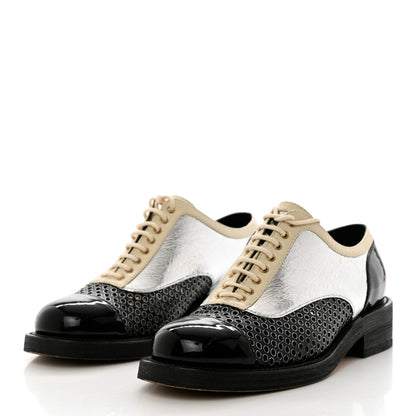 Chanel Metallic Crumpled Lambskin CC Lace Up Oxfords 37.5 Silver Black 3 of 10