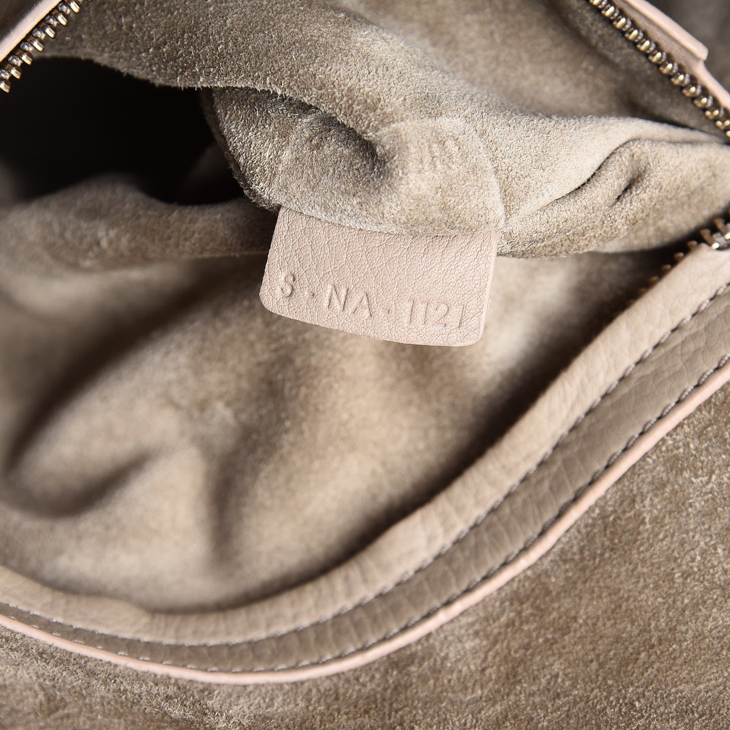 Celine Supple Calfskin Medium Phantom Luggage Beige 7 of 8
