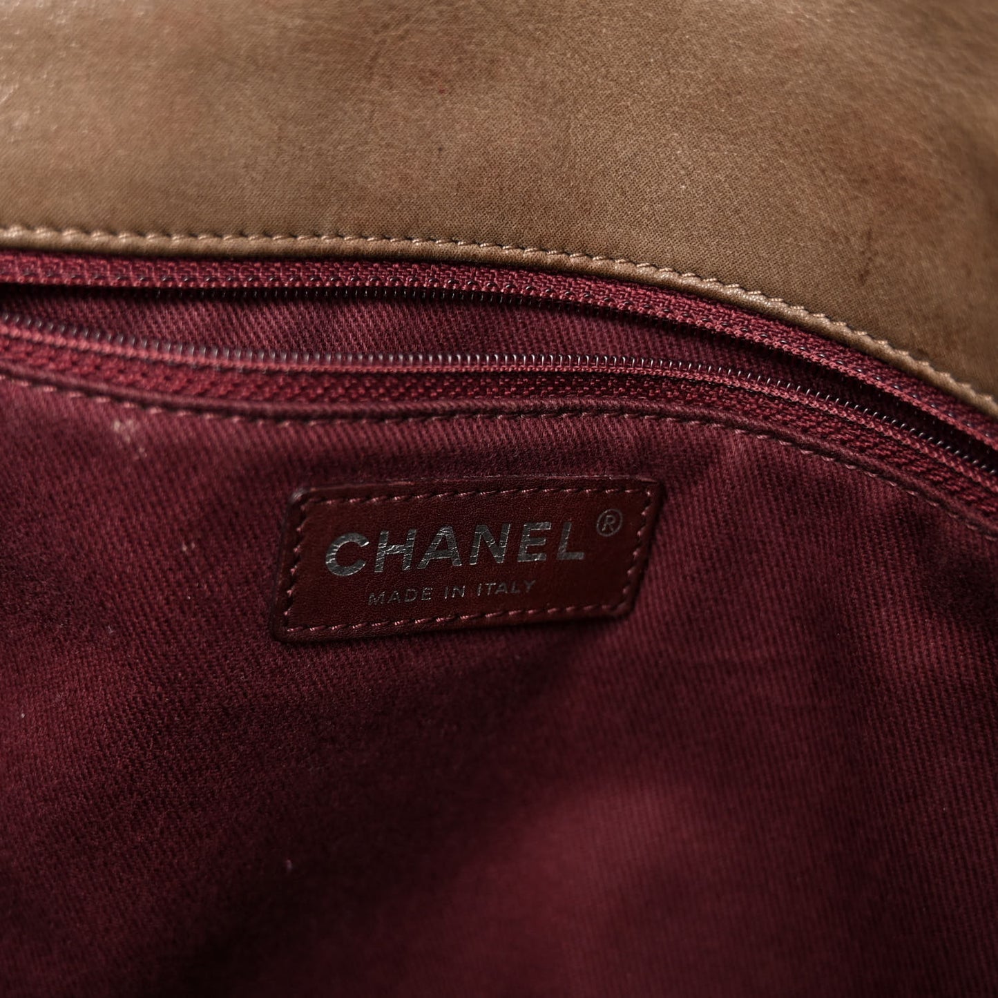 Iridescent Calfskin In The Mix Jumbo Flap Khaki