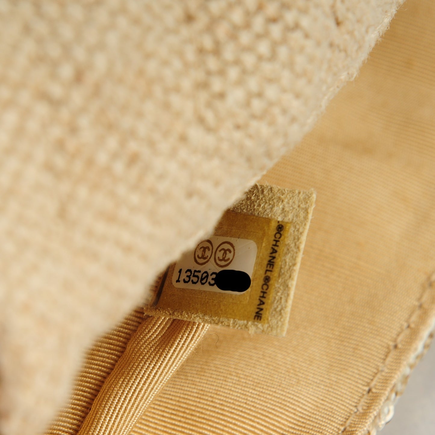 Sequin Small Reissue Messenger Flap Gold