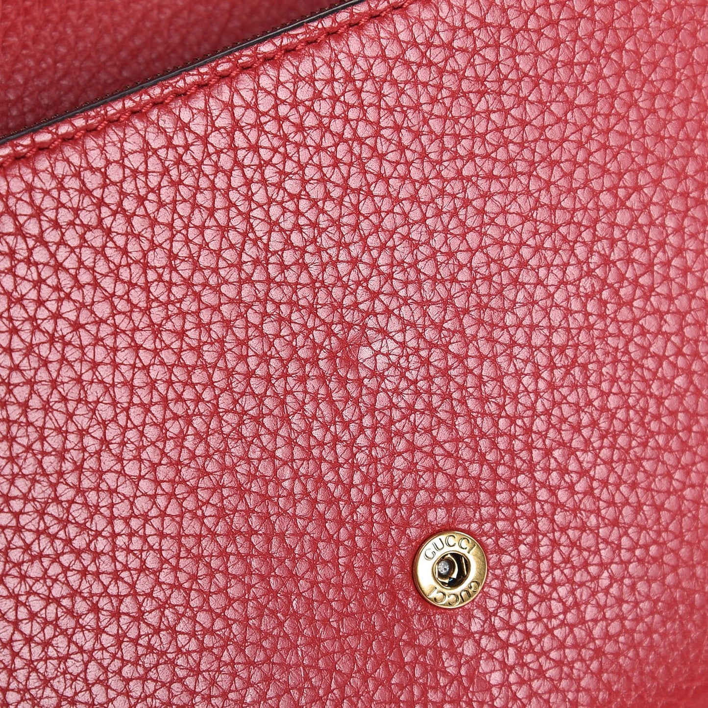 Calfskin GG Marmont Chain Wallet Vulcanic Red