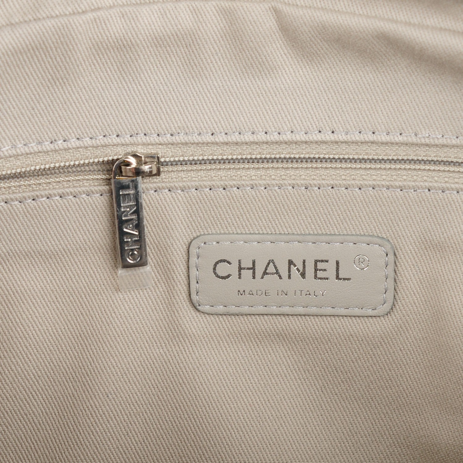 Chanel Caviar Quilted Jumbo Easy Flap Black 7 of 8