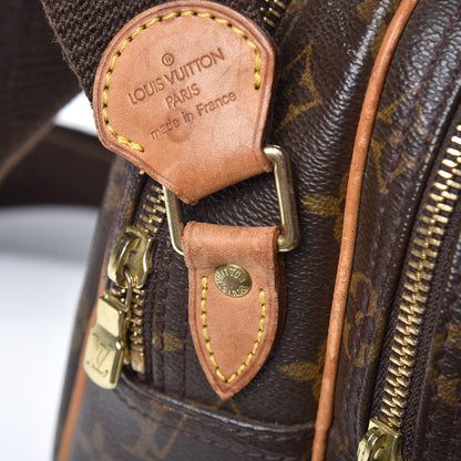Louis Vuitton Monogram Reporter PM 8 of 9