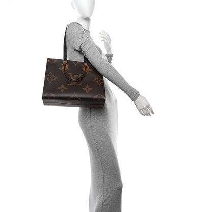 Louis Vuitton Reverse Monogram Giant Onthego MM 2 of 10