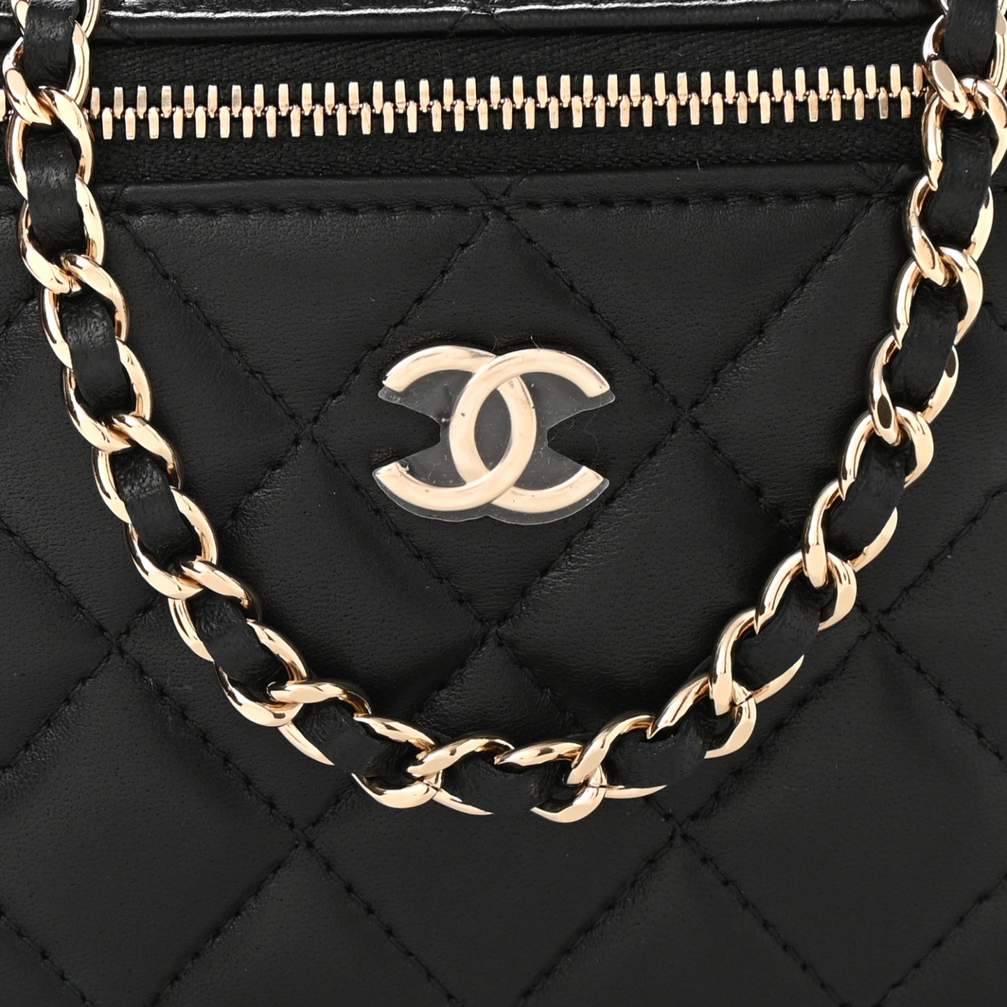 Lambskin Quilted Small Top Handle Vanity Case With Chain Black