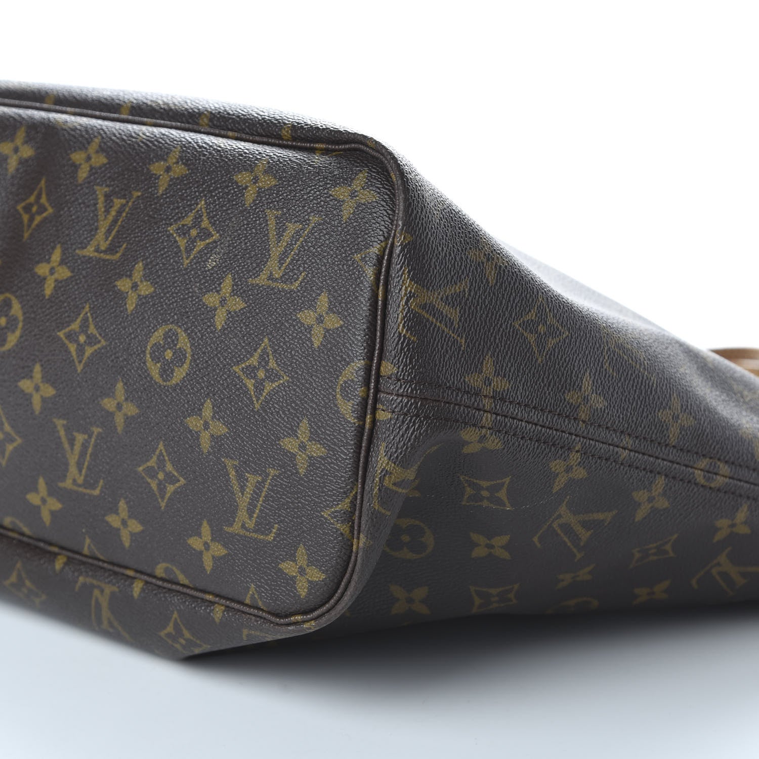 Louis Vuitton Monogram Neverfull MM 7 of 13