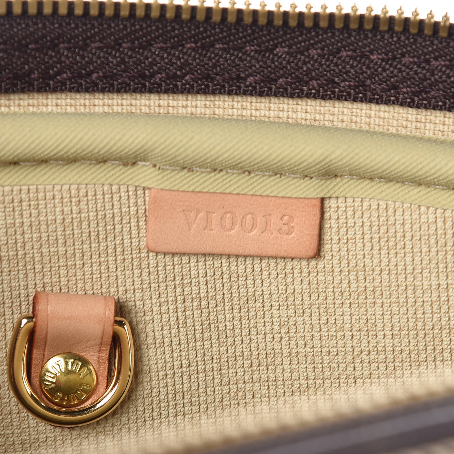 Louis Vuitton Monogram Alize 24 Heures Luggage 9 of 10