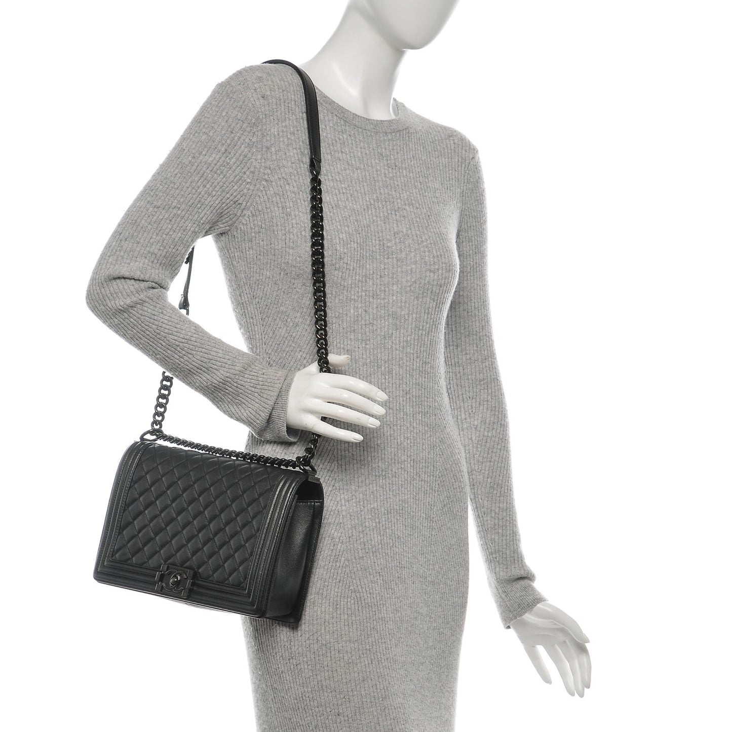 Caviar Quilted New Medium Boy Flap So Black