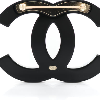 Chanel Resin Metal CC Brooch Red White Blue 4 of 4