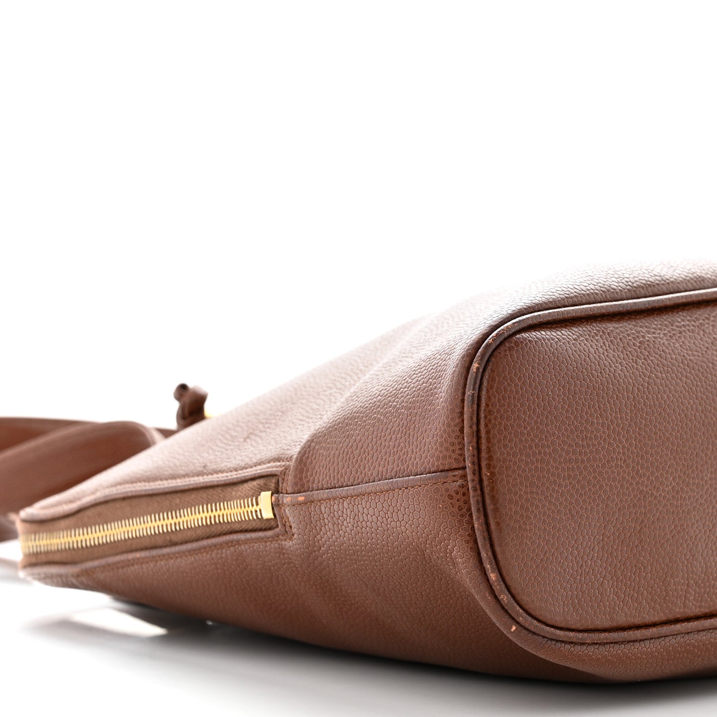 Caviar Large CC Shoulder Bag Brown