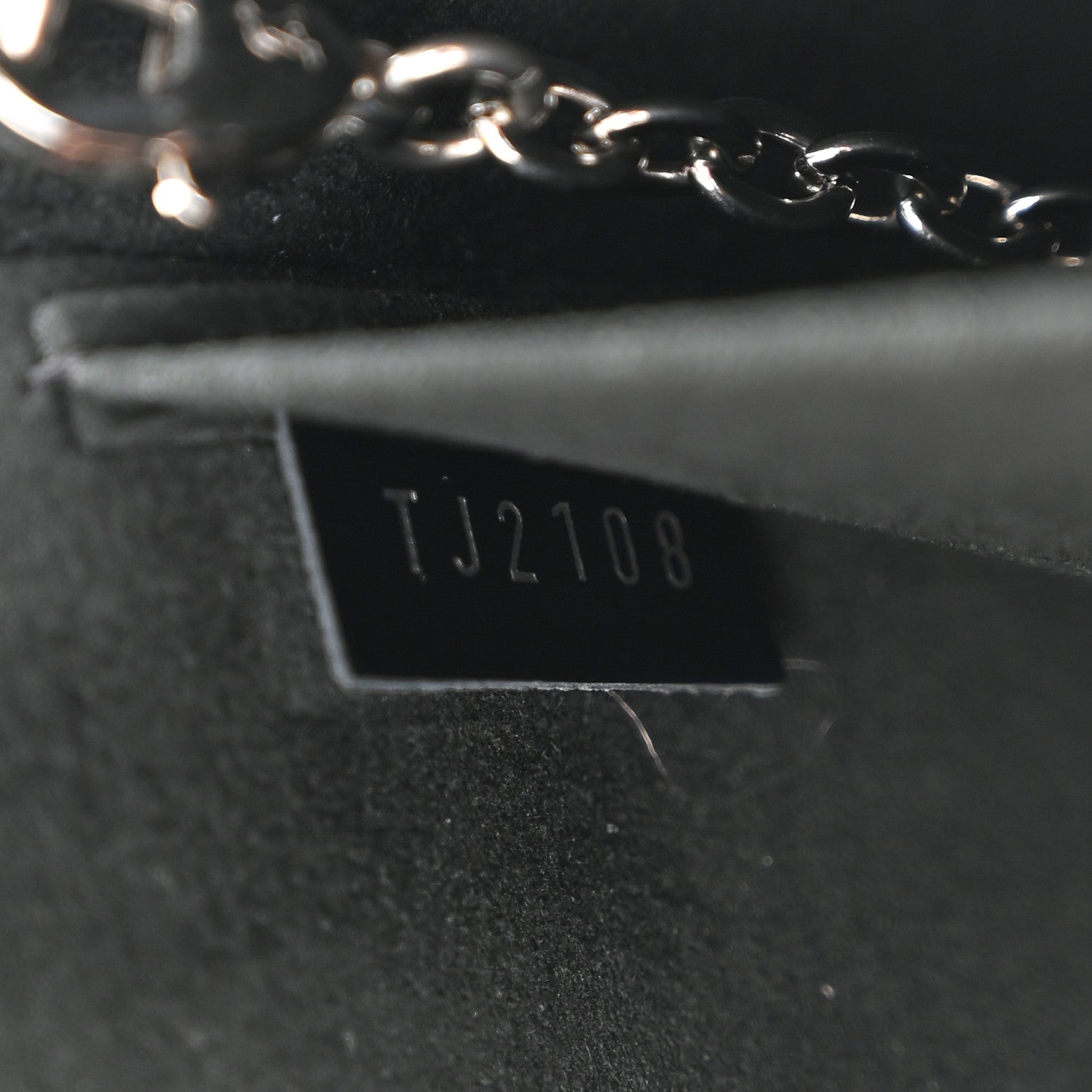 Louis Vuitton Epi Pochette Felicie Black 7 of 13