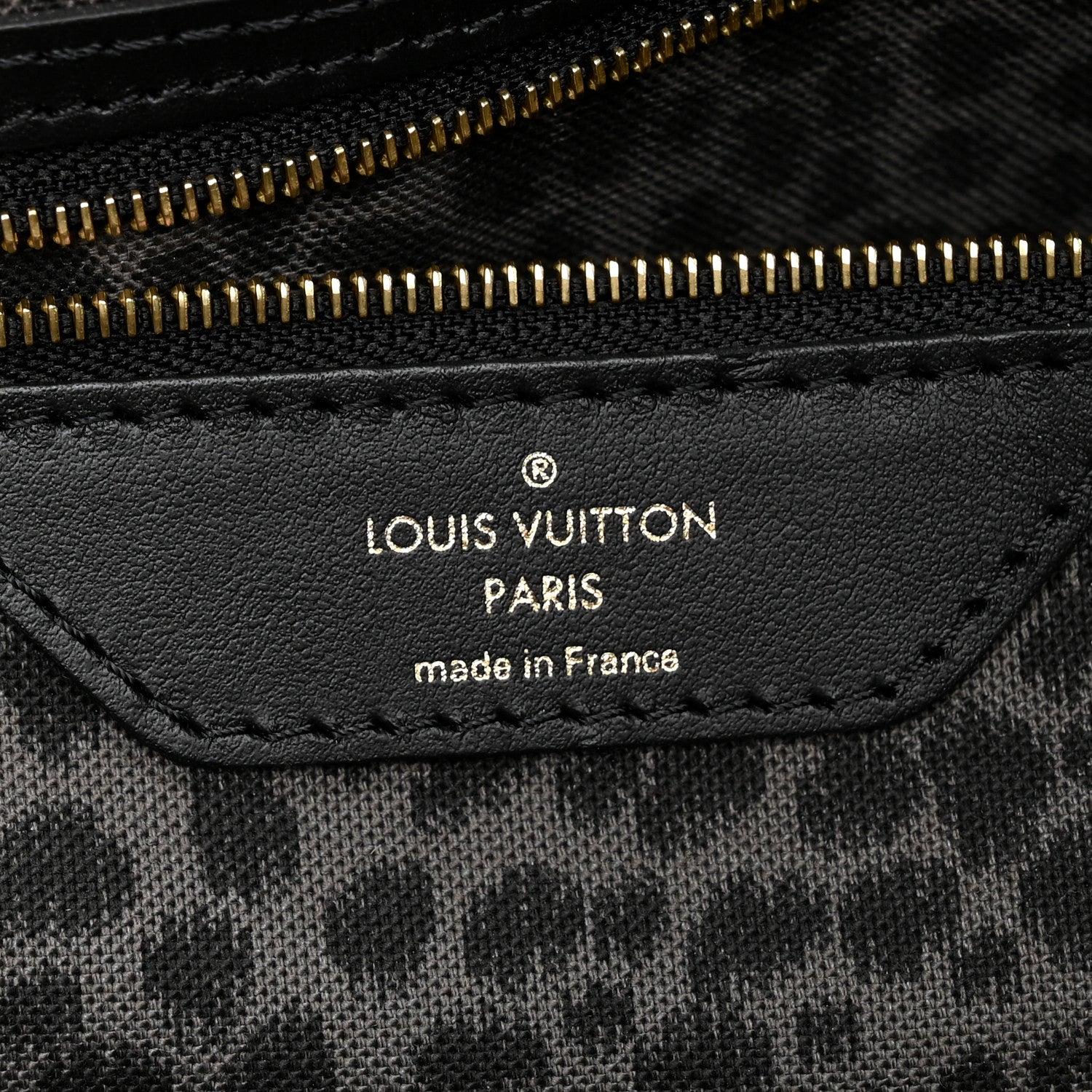 Louis Vuitton Monogram Giant Wild At Heart Keepall Bandouliere 45 Black 5 of 8