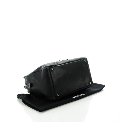 Chanel Calfskin Large Diamond Stitch Tote Black 4 of 7