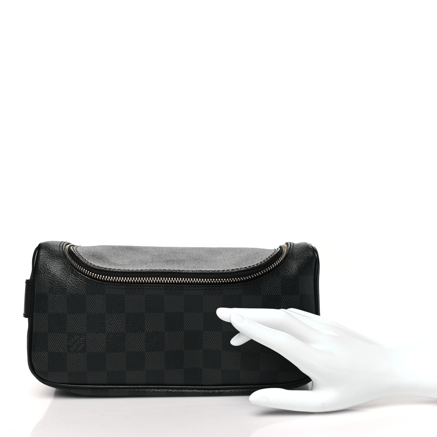 Louis Vuitton Damier Graphite Toiletry Pouch 2 of 9