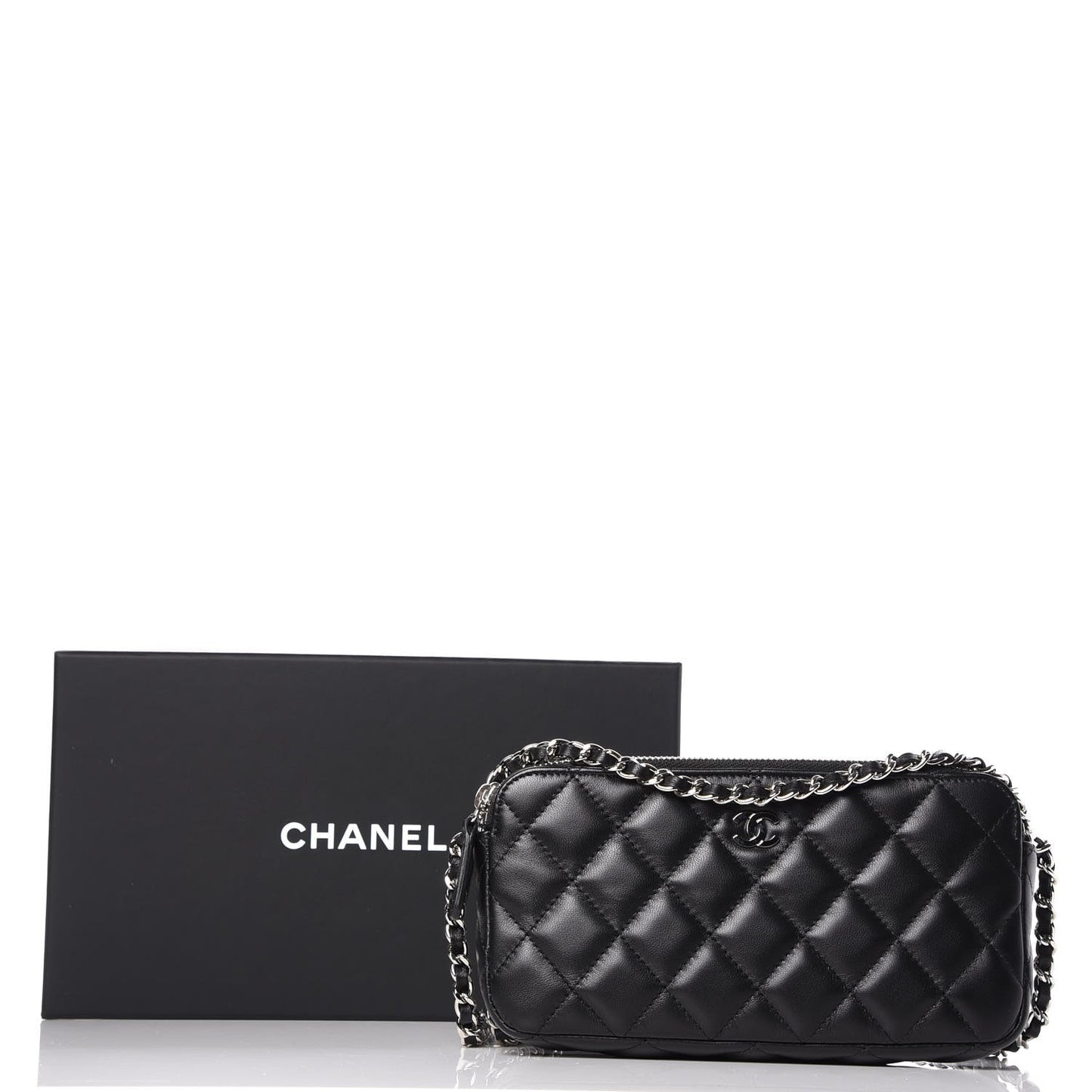 Lambskin Quilted Small Clutch With Chain Black