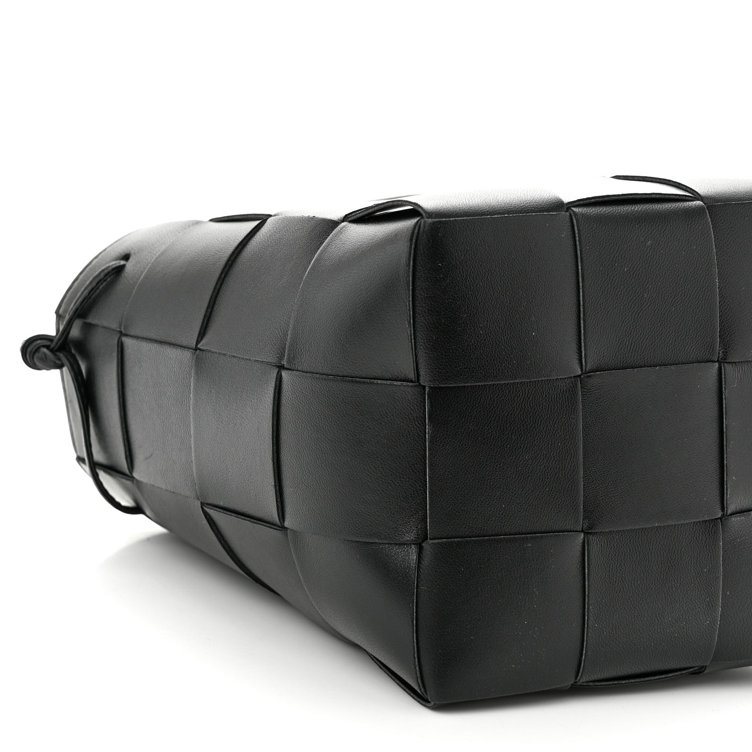 Bottega Veneta Nappa Maxi Intrecciato Cassette Bucket Bag Black 8 of 9