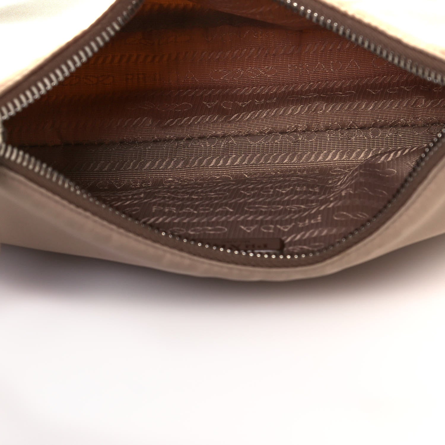 Prada Nylon Re-Edition 2005 Shoulder Bag Cammeo 5 of 15