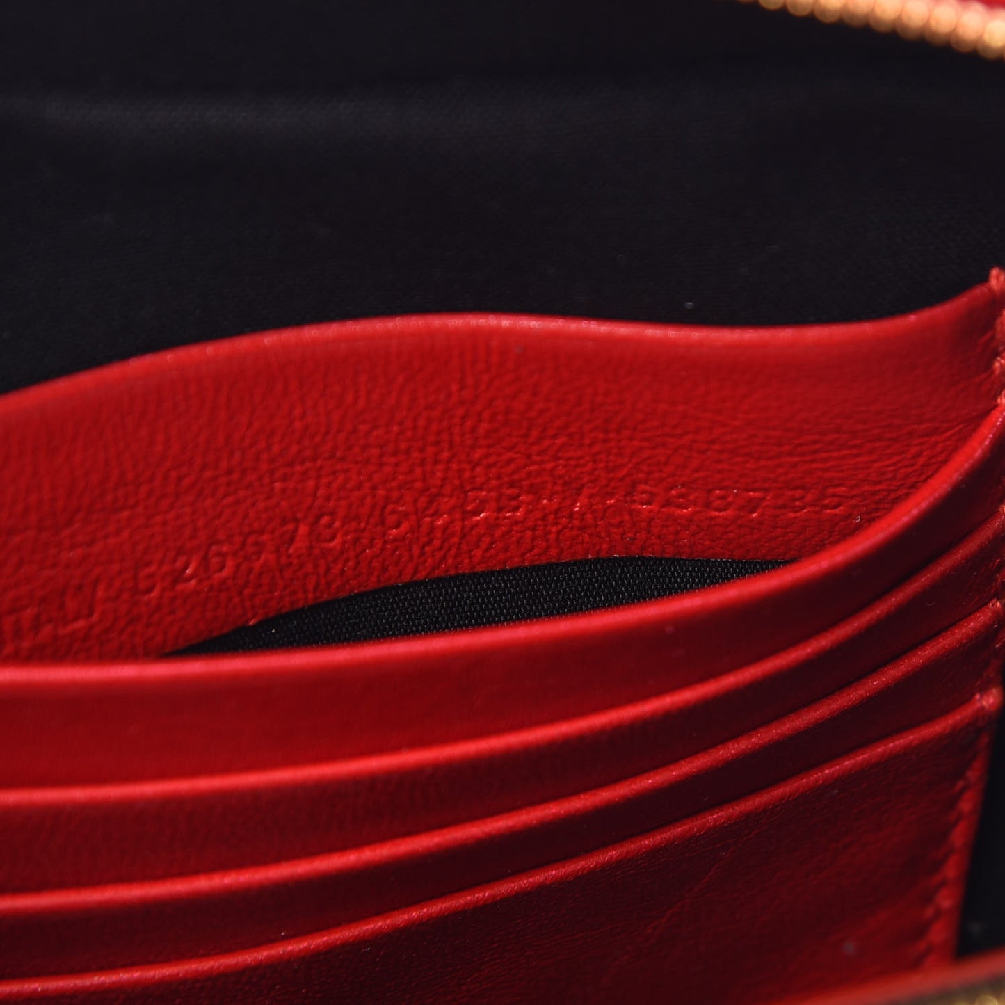 Velvet Logo Matelasse BB XS Reporter Bag Red