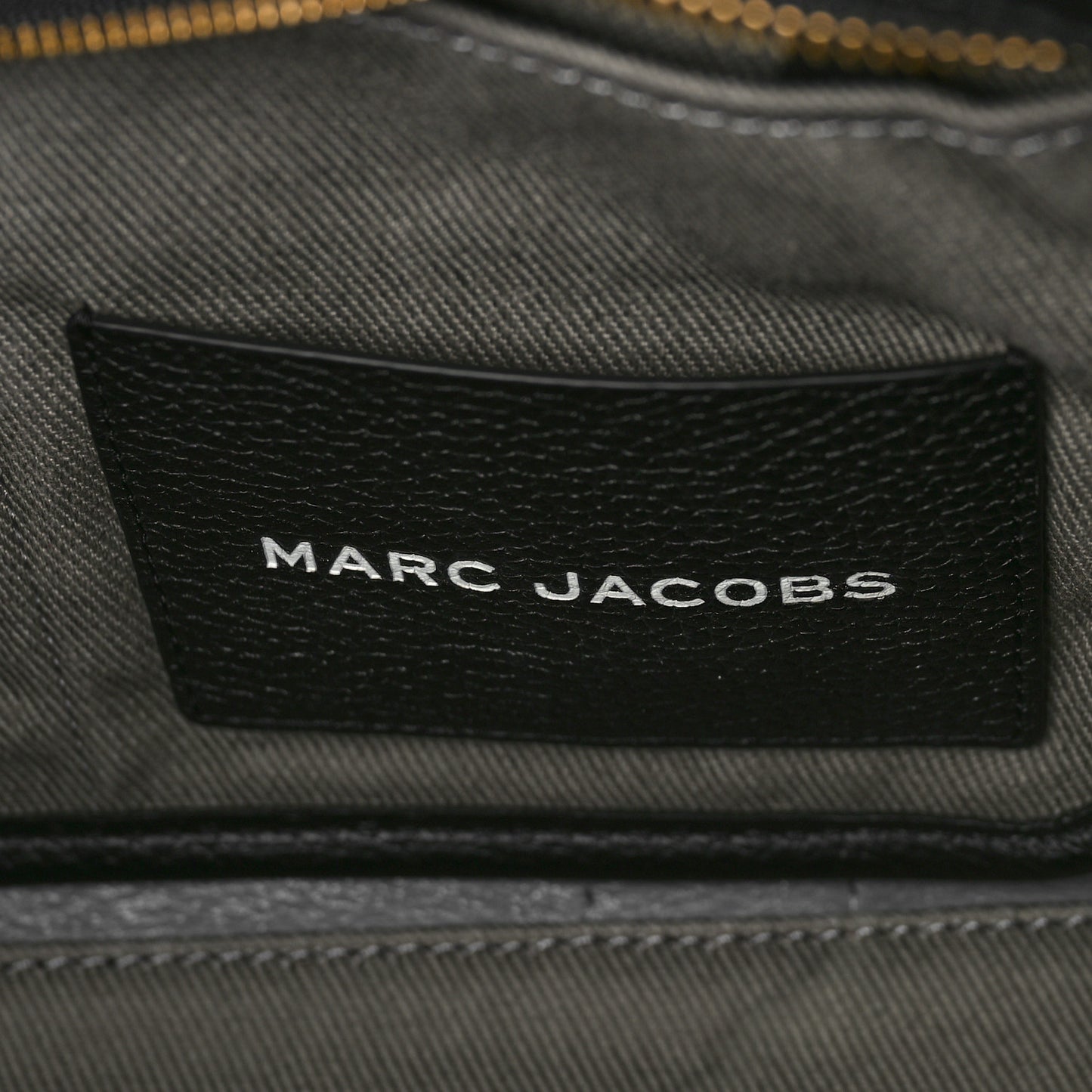Grained Calfskin Medium The Tote Bag Black