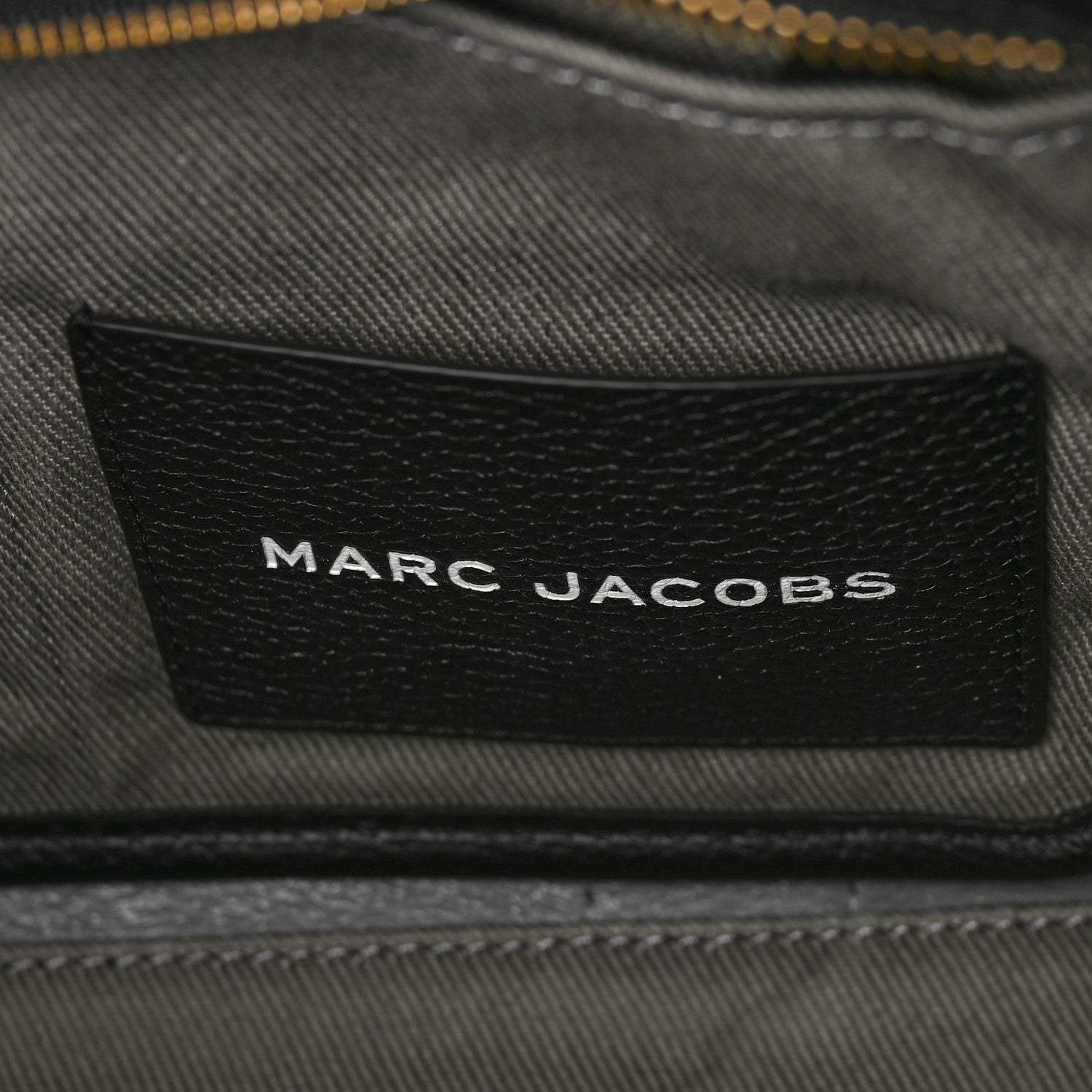 Marc Jacobs Grained Calfskin Medium The Tote Bag Black 6 of 12