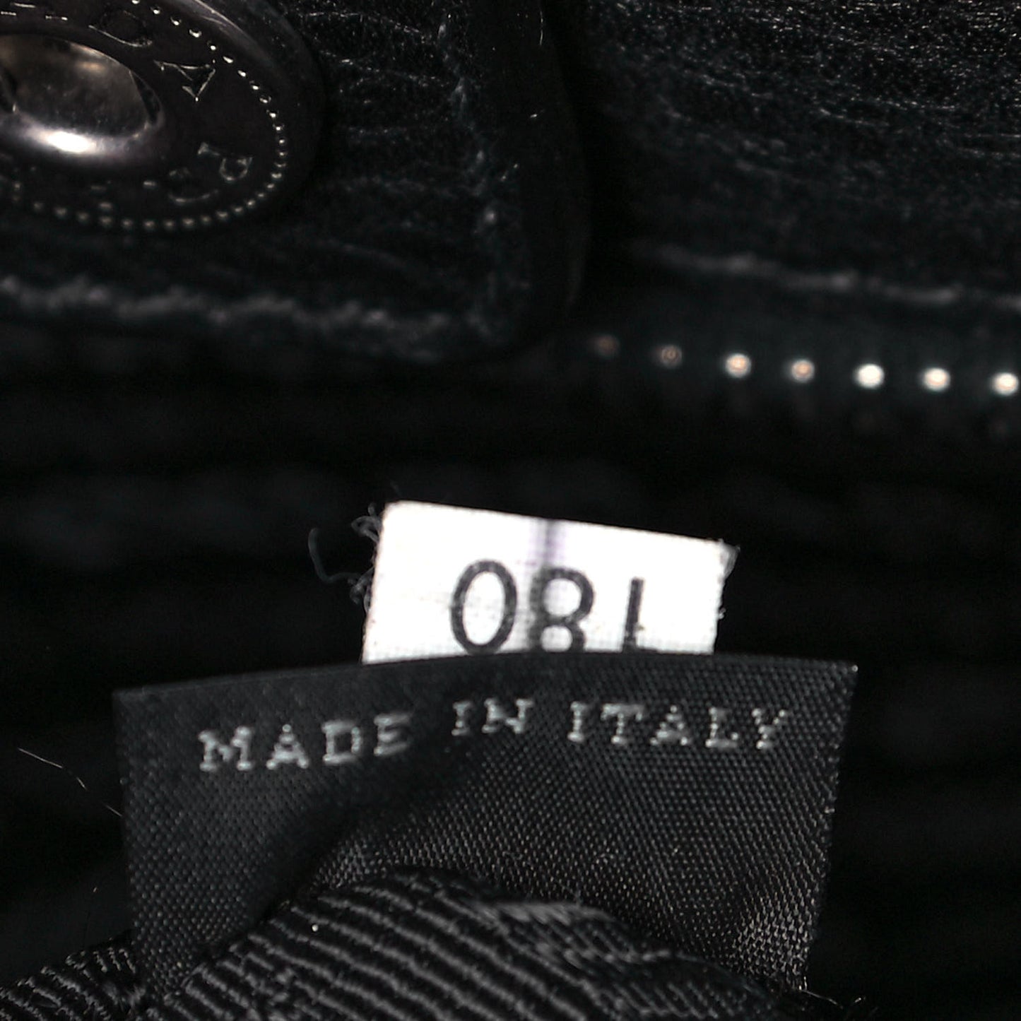 Vitello Daino Tote Black