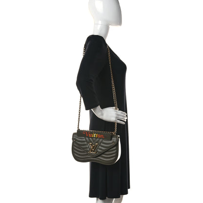 Louis Vuitton Calfskin New Wave Chain MM Kaki 2 of 9